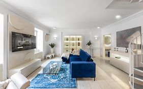 President Mezonet Apartment