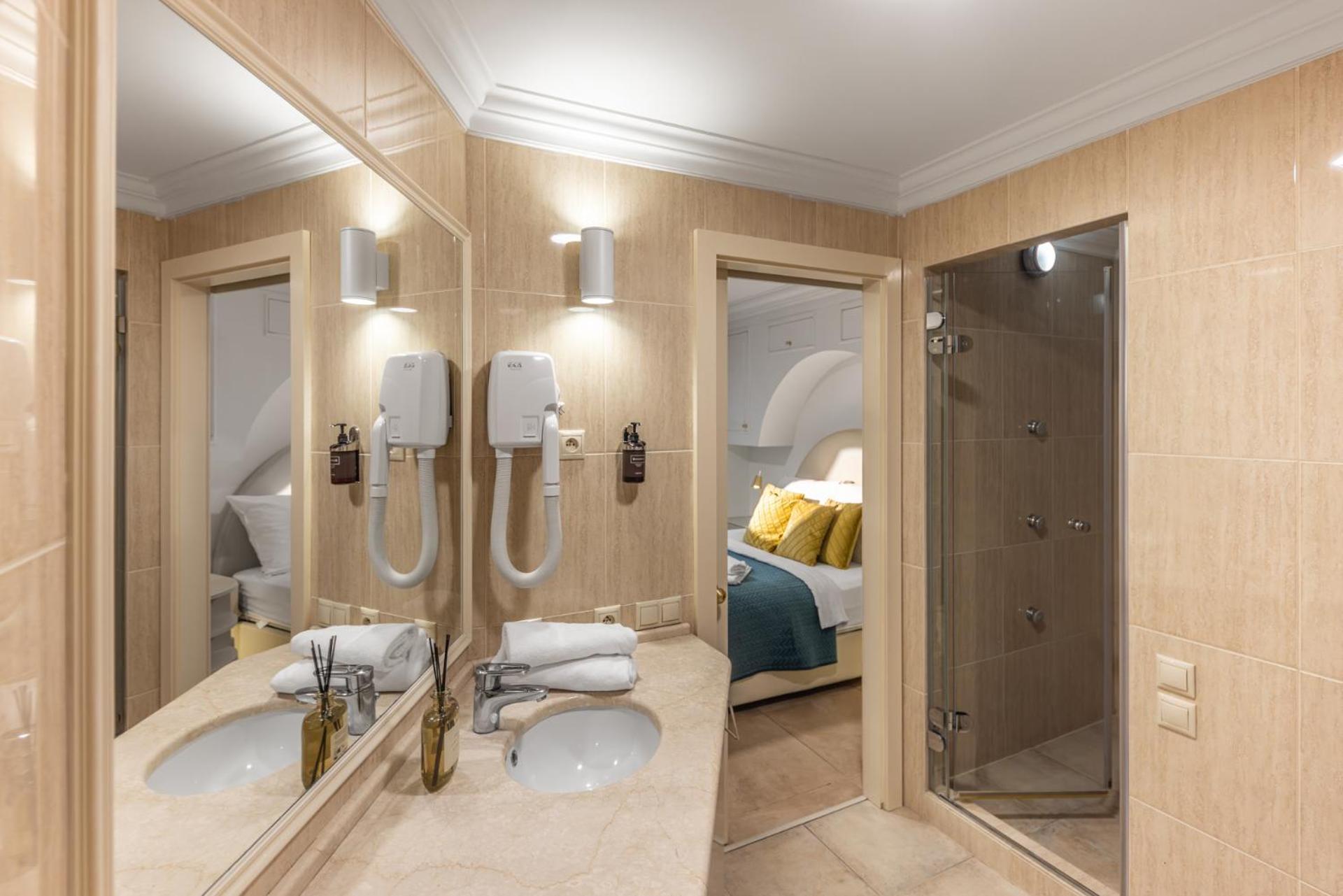President Boutique Apartments #8 By Goodnite Cz Brno Esterno foto